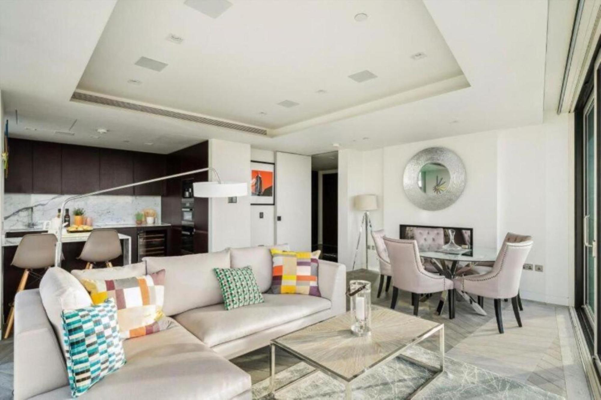 5 Million Pound Stunning Luxury Penthouse Tower Bridge Sleeps 8 Private Jacuzzi Appartement *
