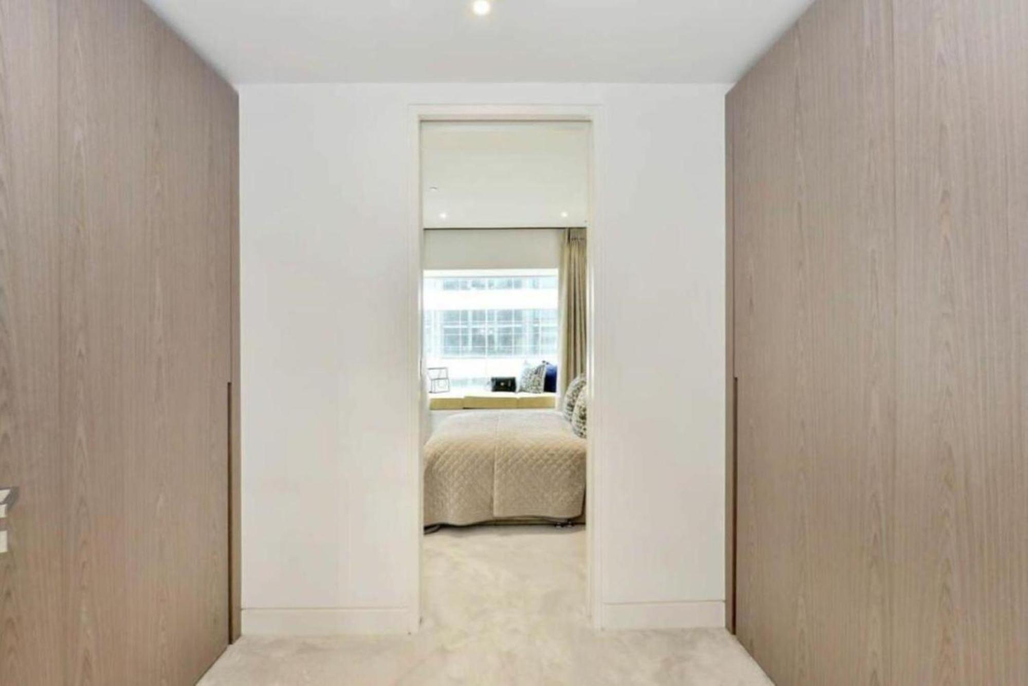 Luxury Riverside Penthouse 2000sqft Apartment