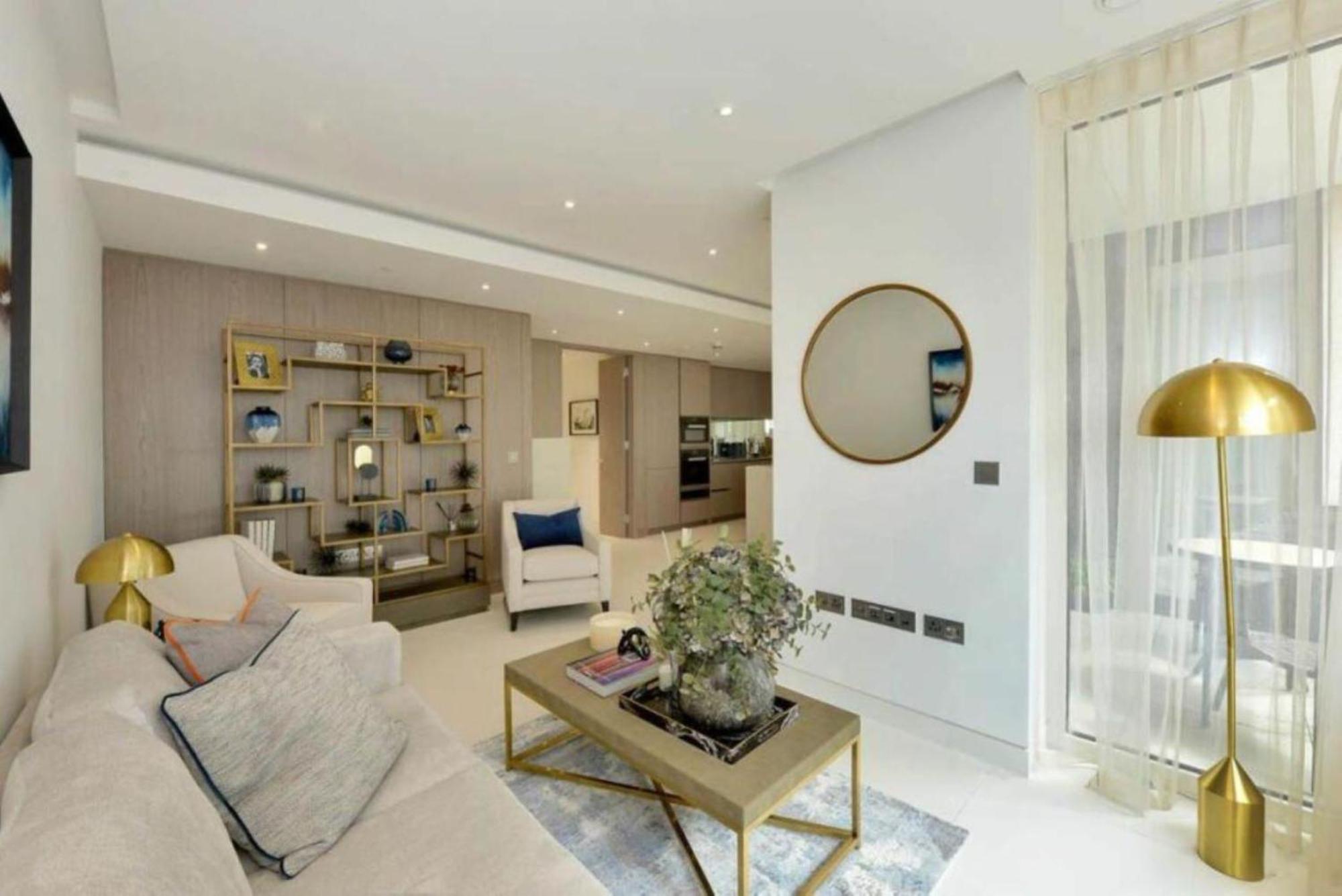 Apartment Luxury Riverside Penthouse 2000sqft London