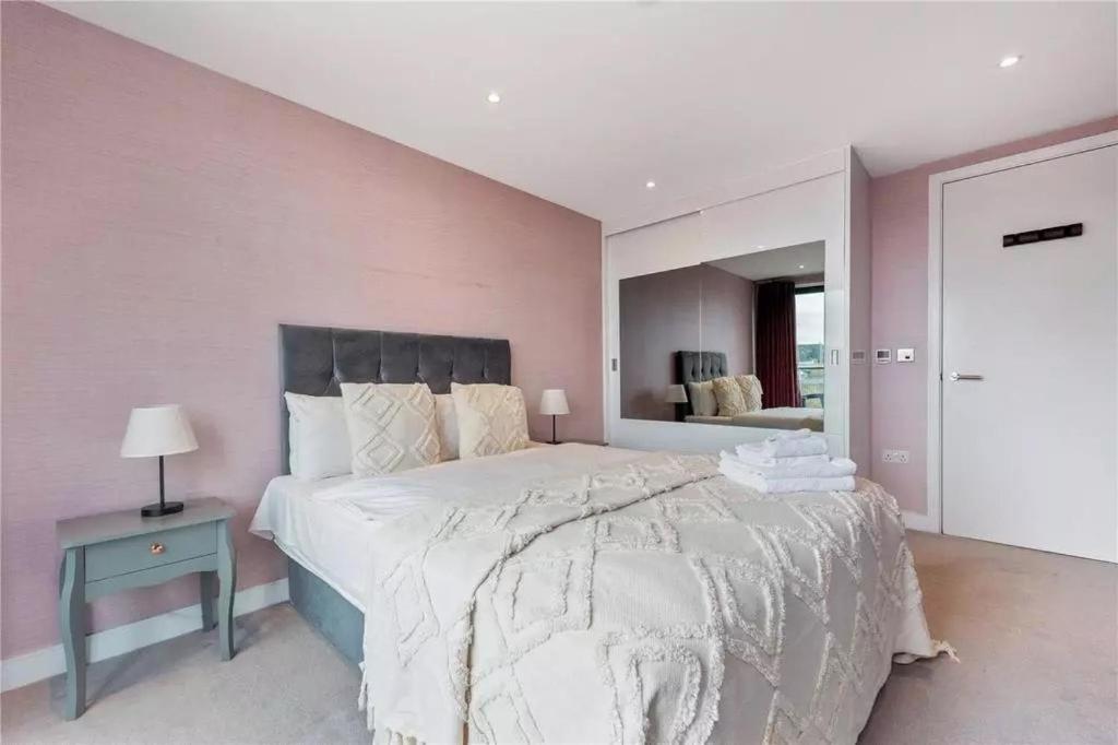 Londwell, Spitalfields & Brick Lane Luxury Balcony Penthouse Appartement Londen