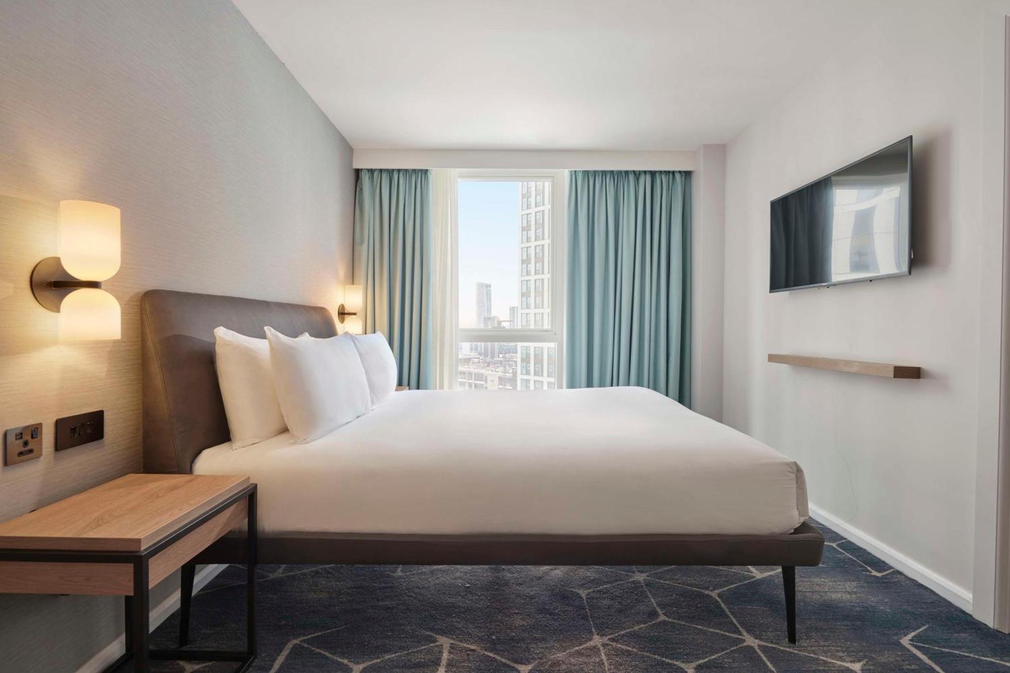 Hyatt House Stratford 4* London
