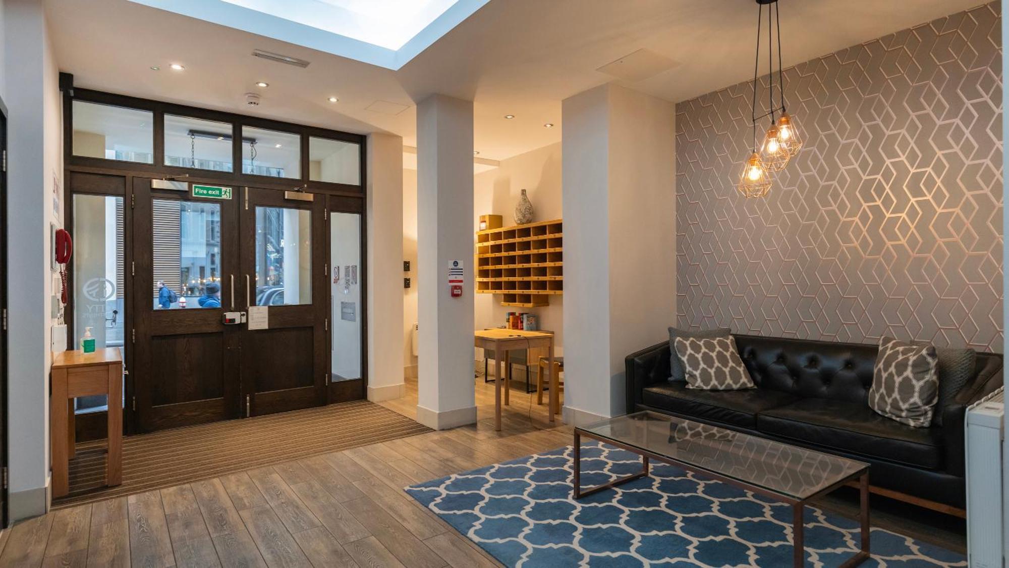 Cannon Street Serviced By Lovelystay Leilighetshoteller London