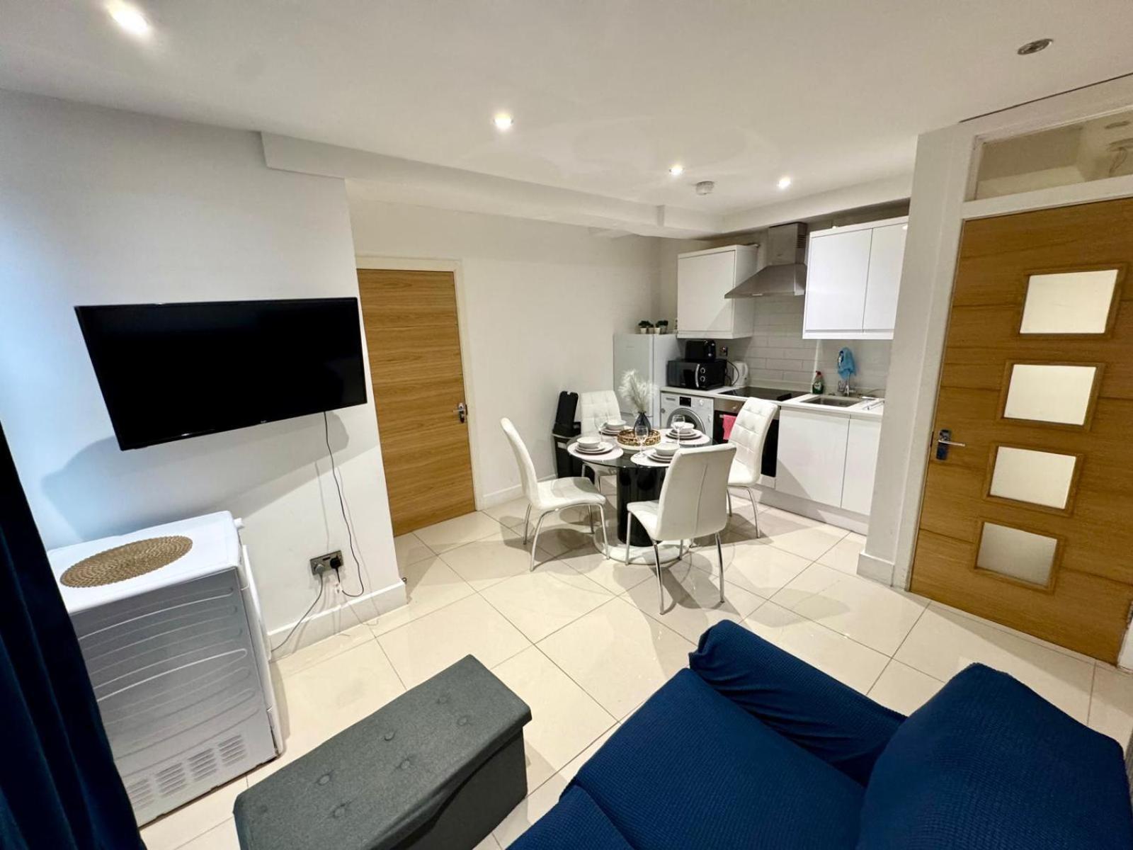 Stylish 2 Bedrooms Flat In Tower Bridge Apartment