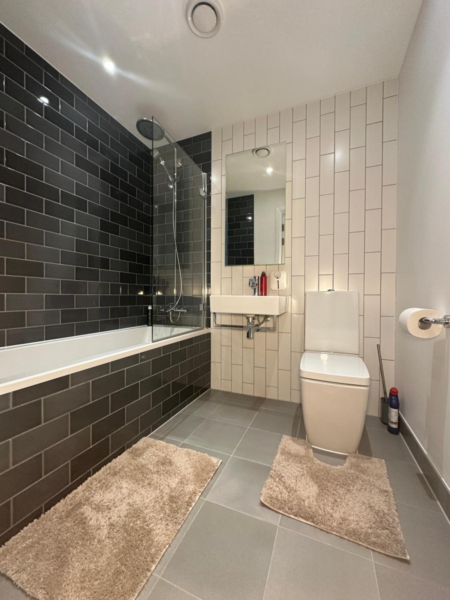 Accommodatie bij particulieren Private Private Toilet Excel Airport Royal Wharf