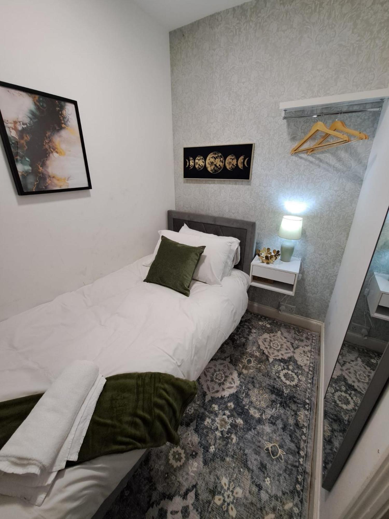 Verv Brick Lane Guest house London