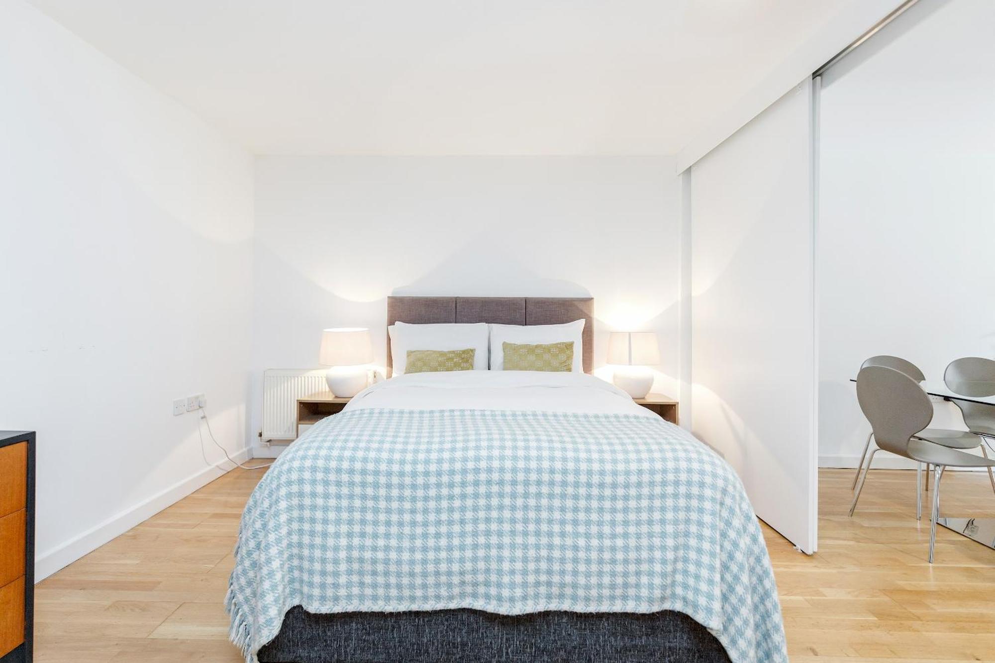 Apartment Shoreditch 2 Bed Flat By Basetogo London