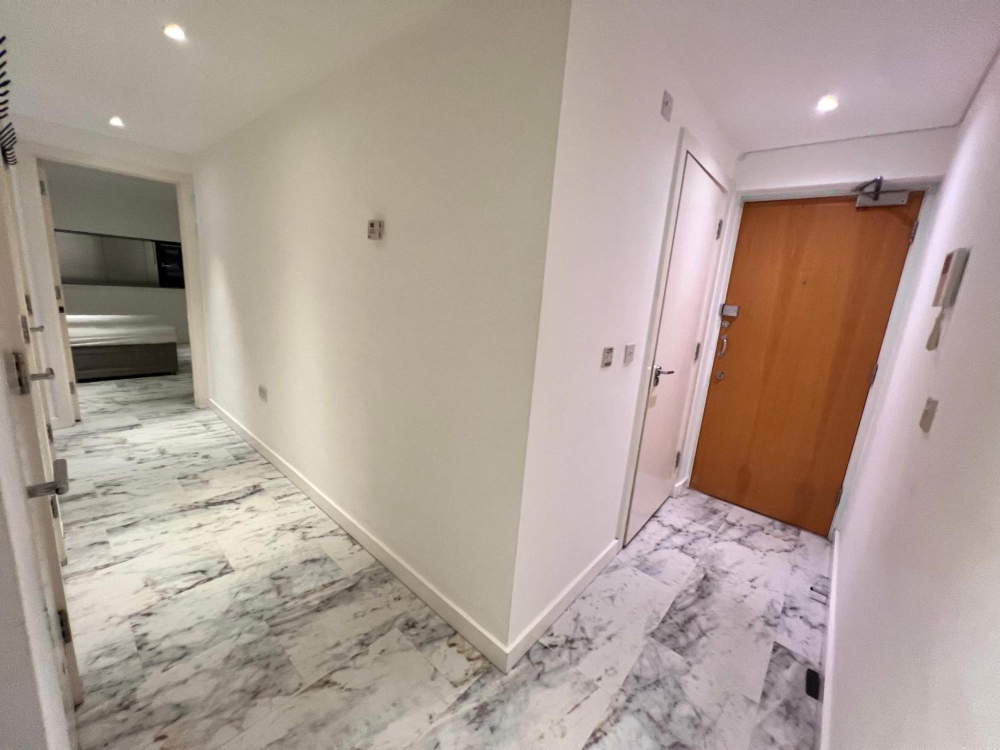 Deluxe Entire With 2x Bedrooms, 2x Bathrooms And A Big Living In The Olympic Park And Westfield At Stratford * London