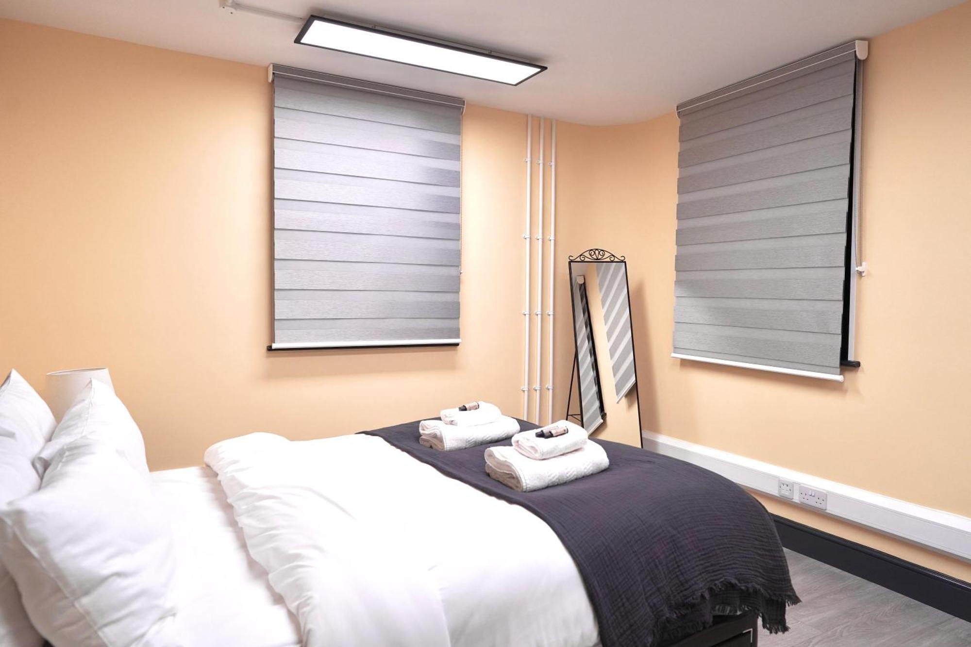 Apartment Charming 1br Flats In The Heart Of Of *