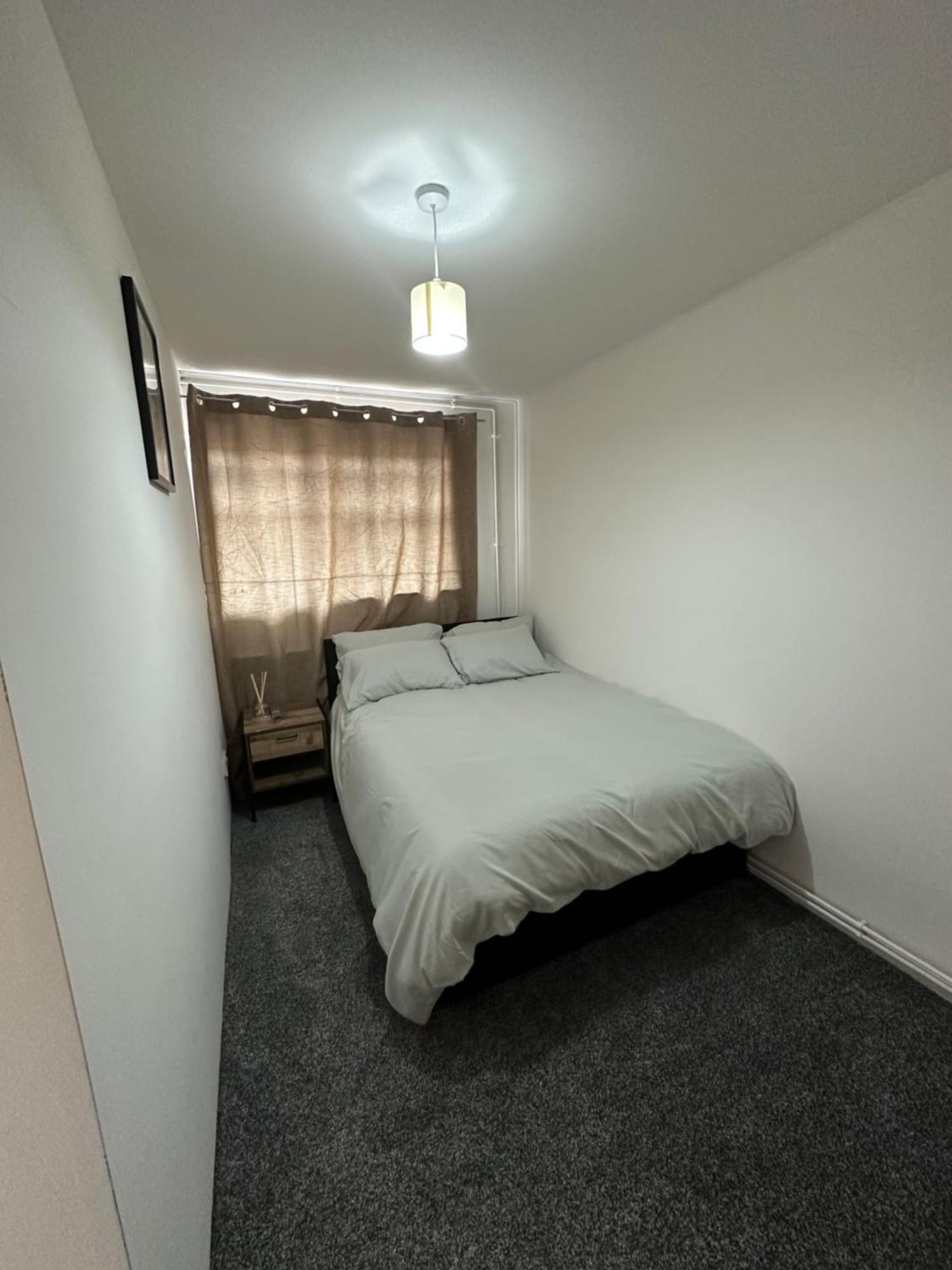 Homestay 7 Venus Road 2 London