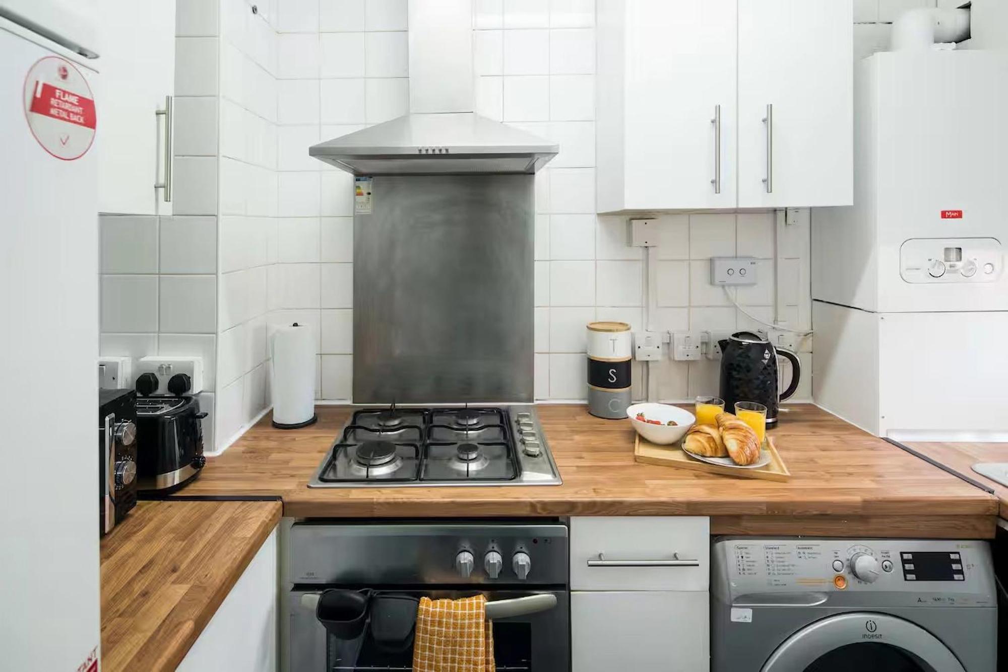 Sunny 2b-1b Flat Nr Borough Market, Londres