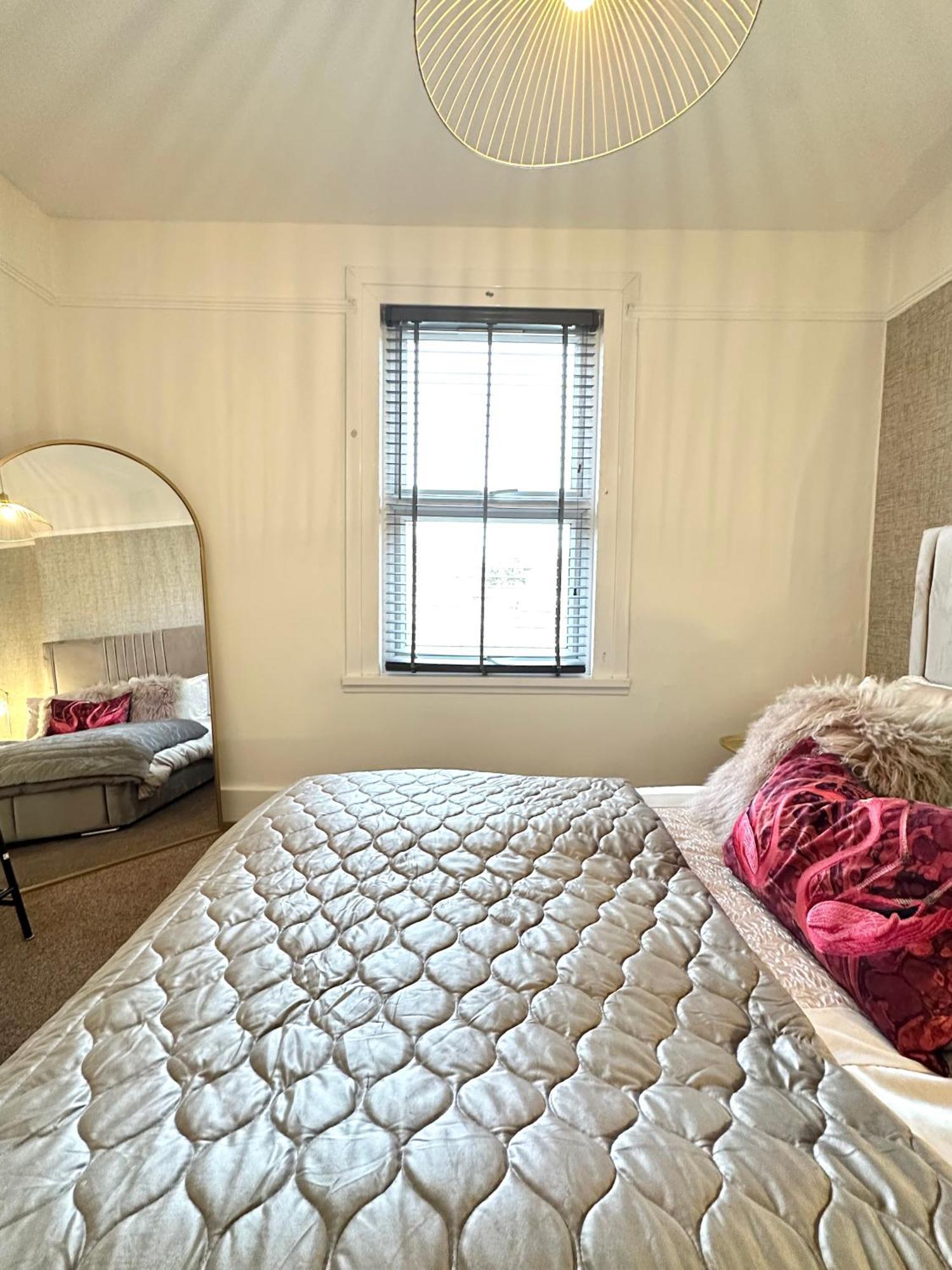 Rum i privatbostad Luxe 4br Retreat London