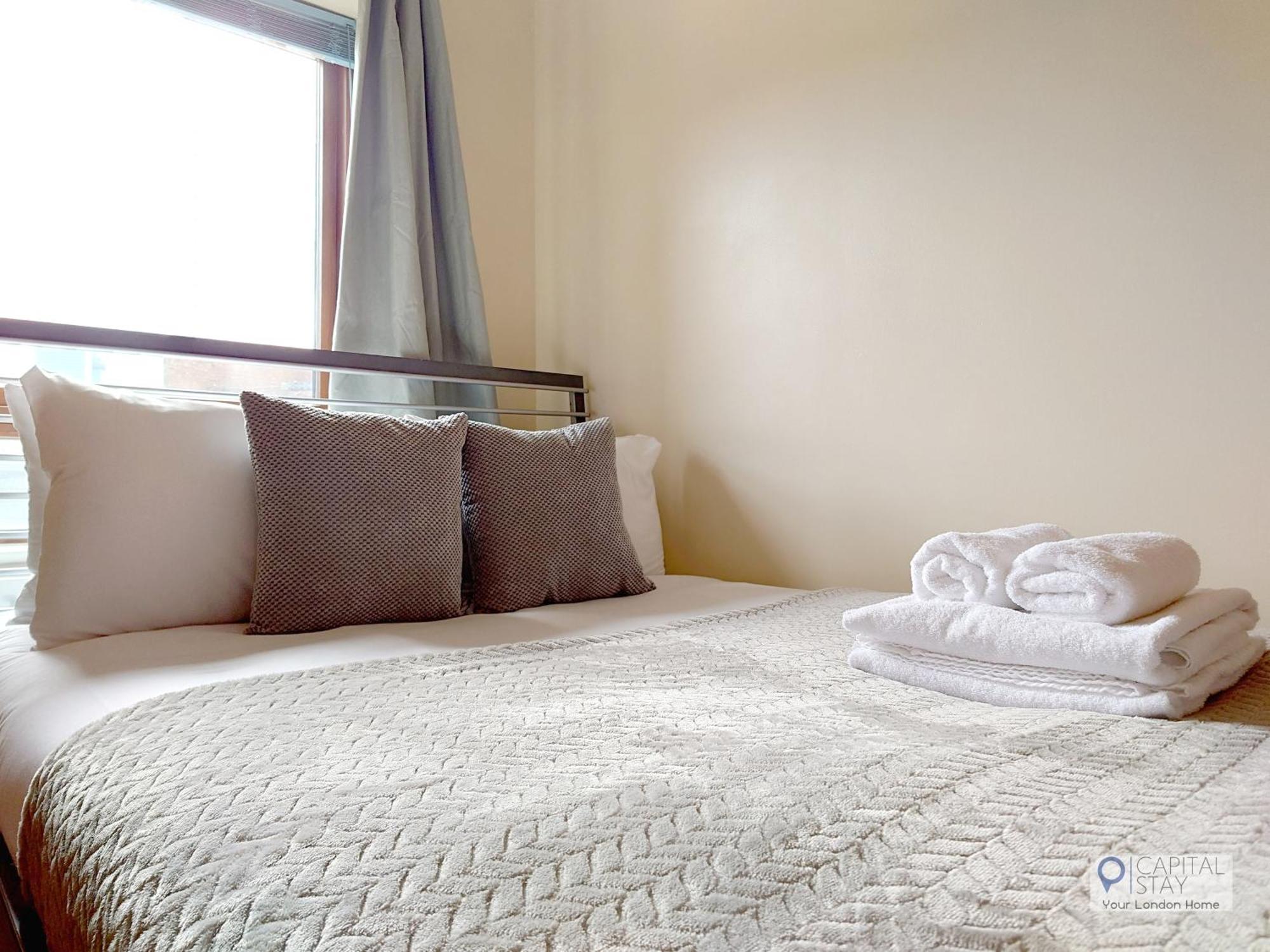 Appartement Fully Serviced Two Bed In Poplar