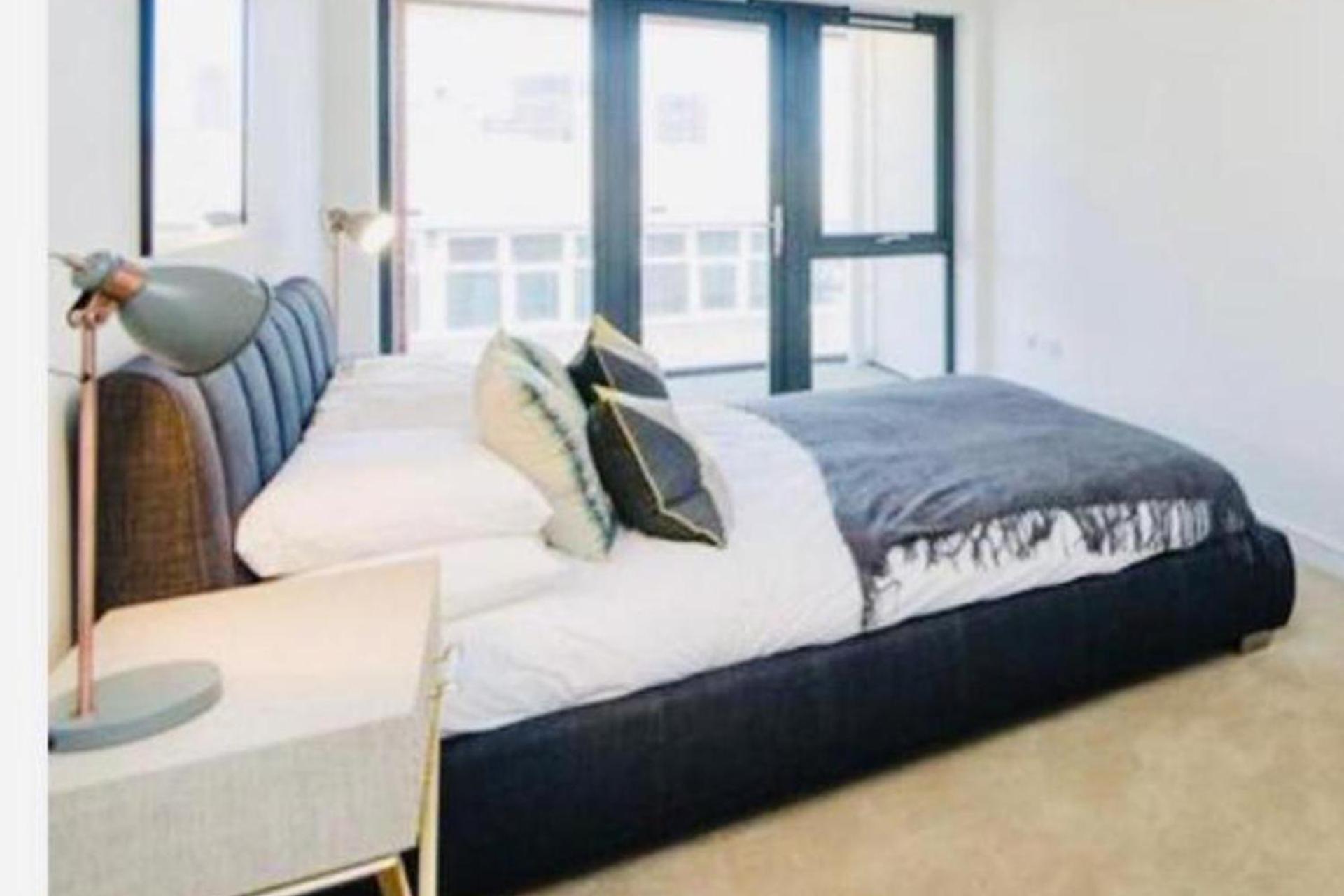 Impeccable 1-bed In Lejlighed London