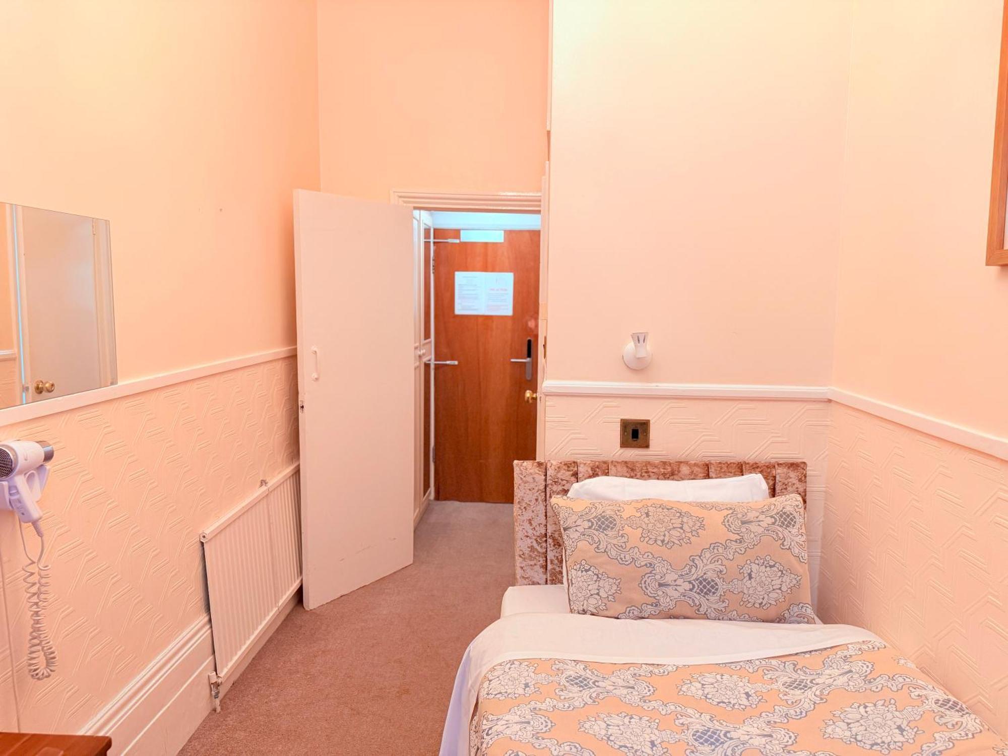 Europa House Hotel, Paddington 2* London