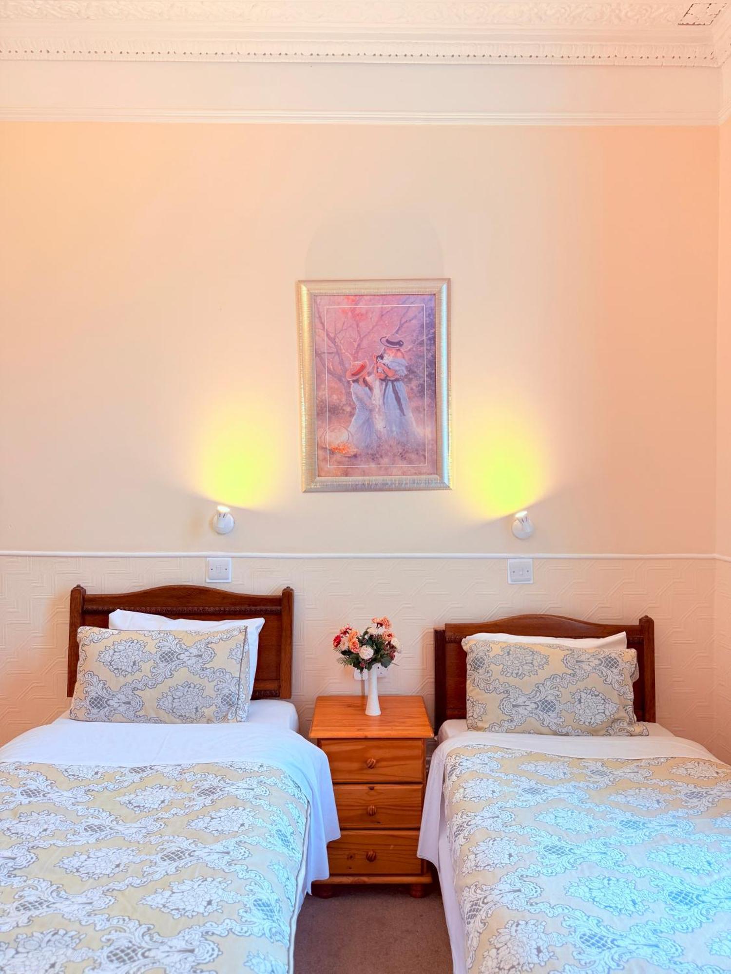 Europa House Hotel, Paddington Guest house London