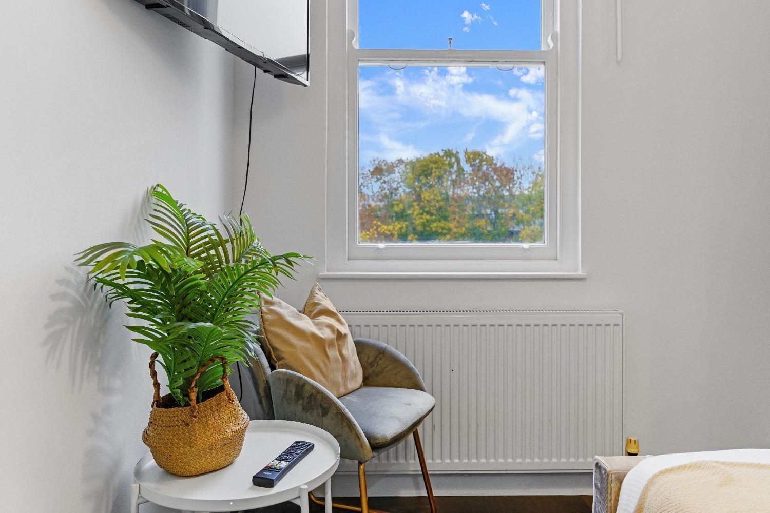 Apartment Affordable Studio, 1, 2 And 3 Bed In E14