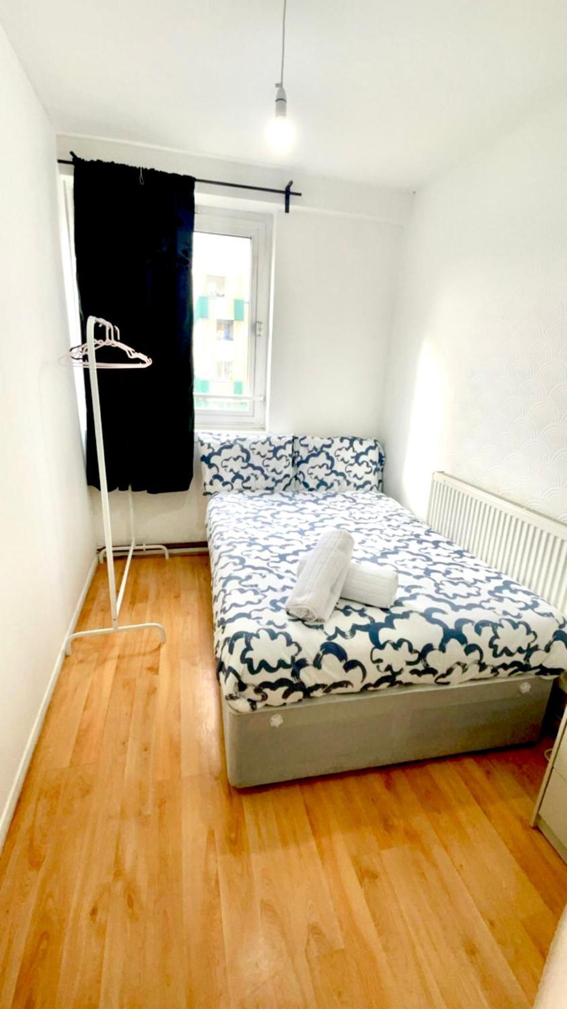 Privat bolig Cozy In 1 Stop To Liverpool Street London