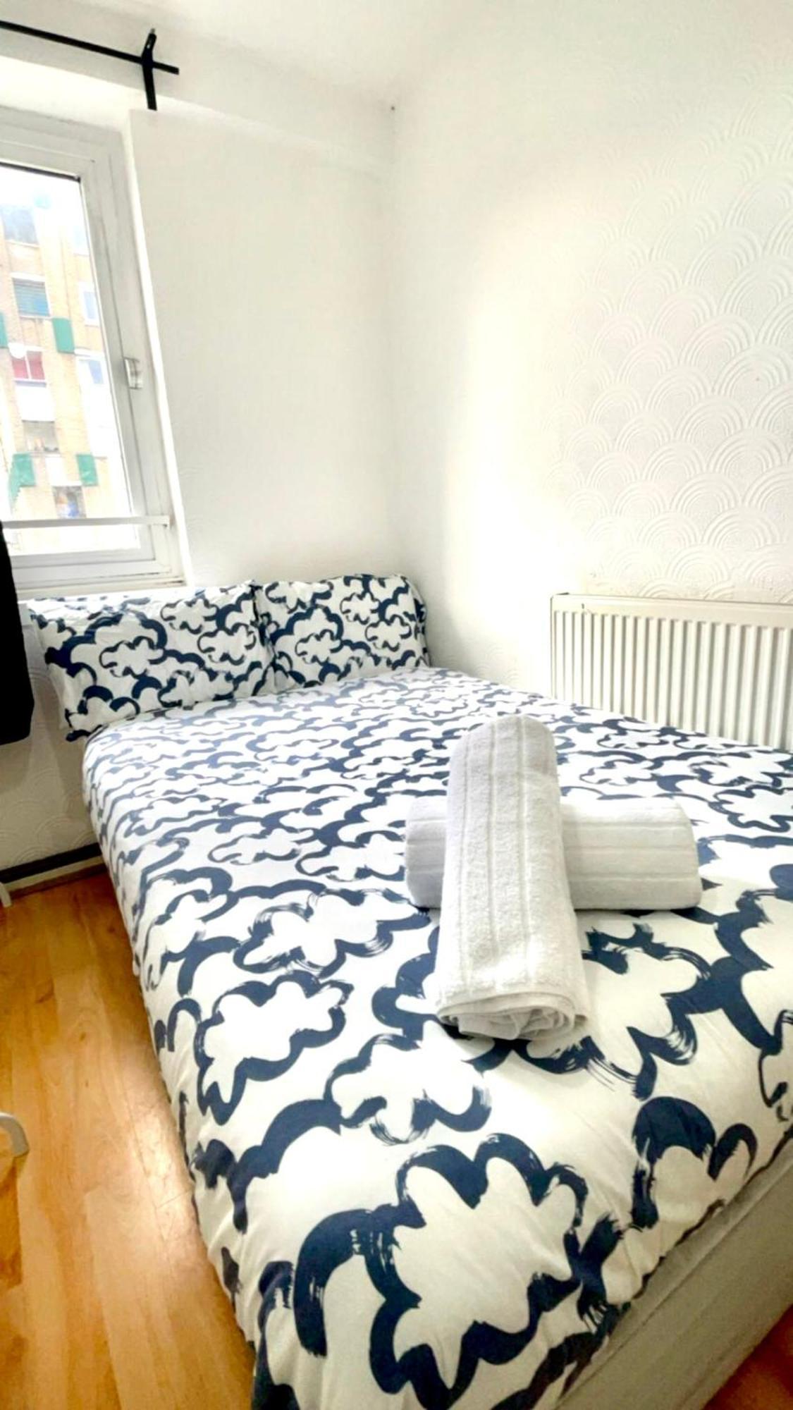 Privat bolig Cozy In 1 Stop To Liverpool Street *