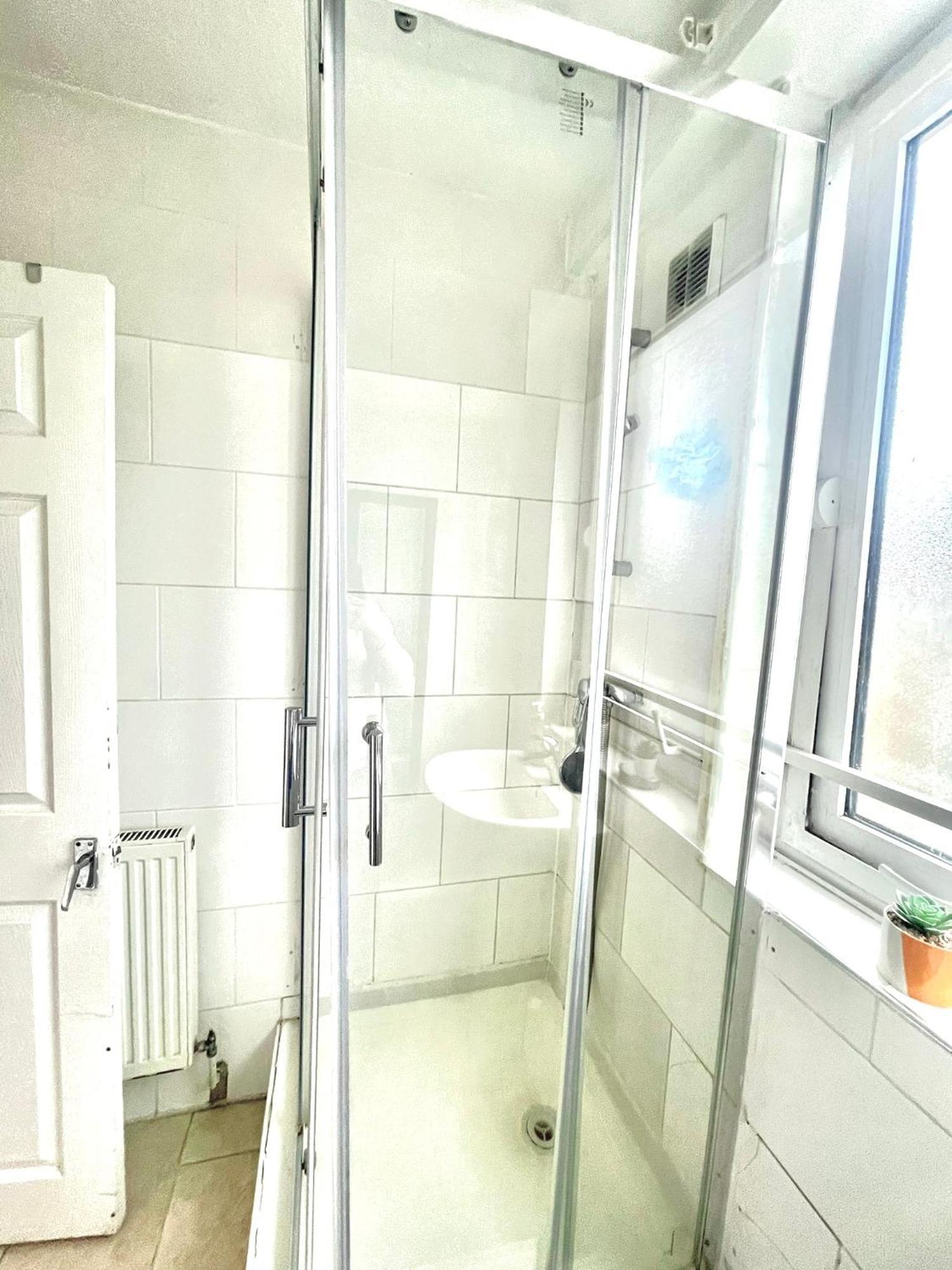Cozy In 1 Stop To Liverpool Street Privat bolig London