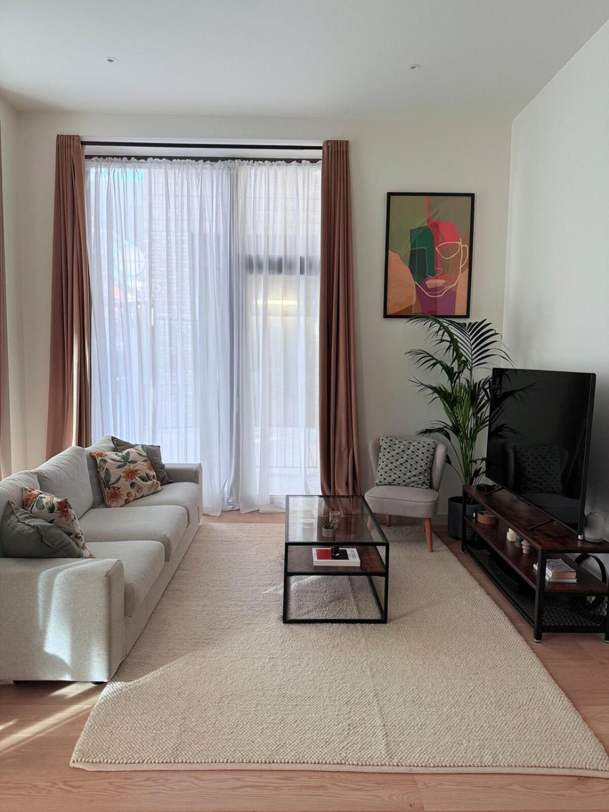 Appartement Luxury 1 Bed Riverside With Sky Lounge Londres