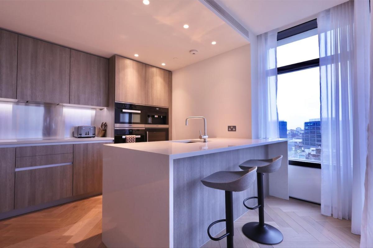 2 Bedroom Luxury Apartment *
