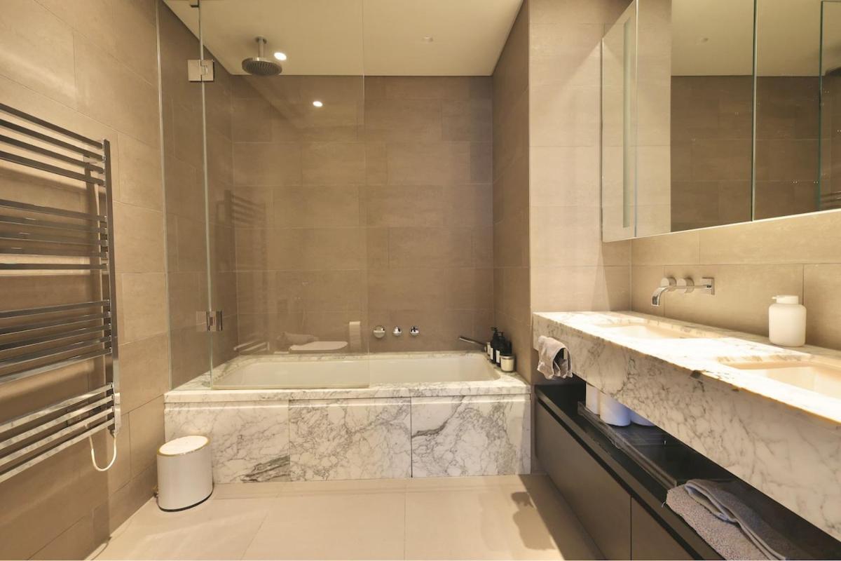 2 Bedroom Luxury *