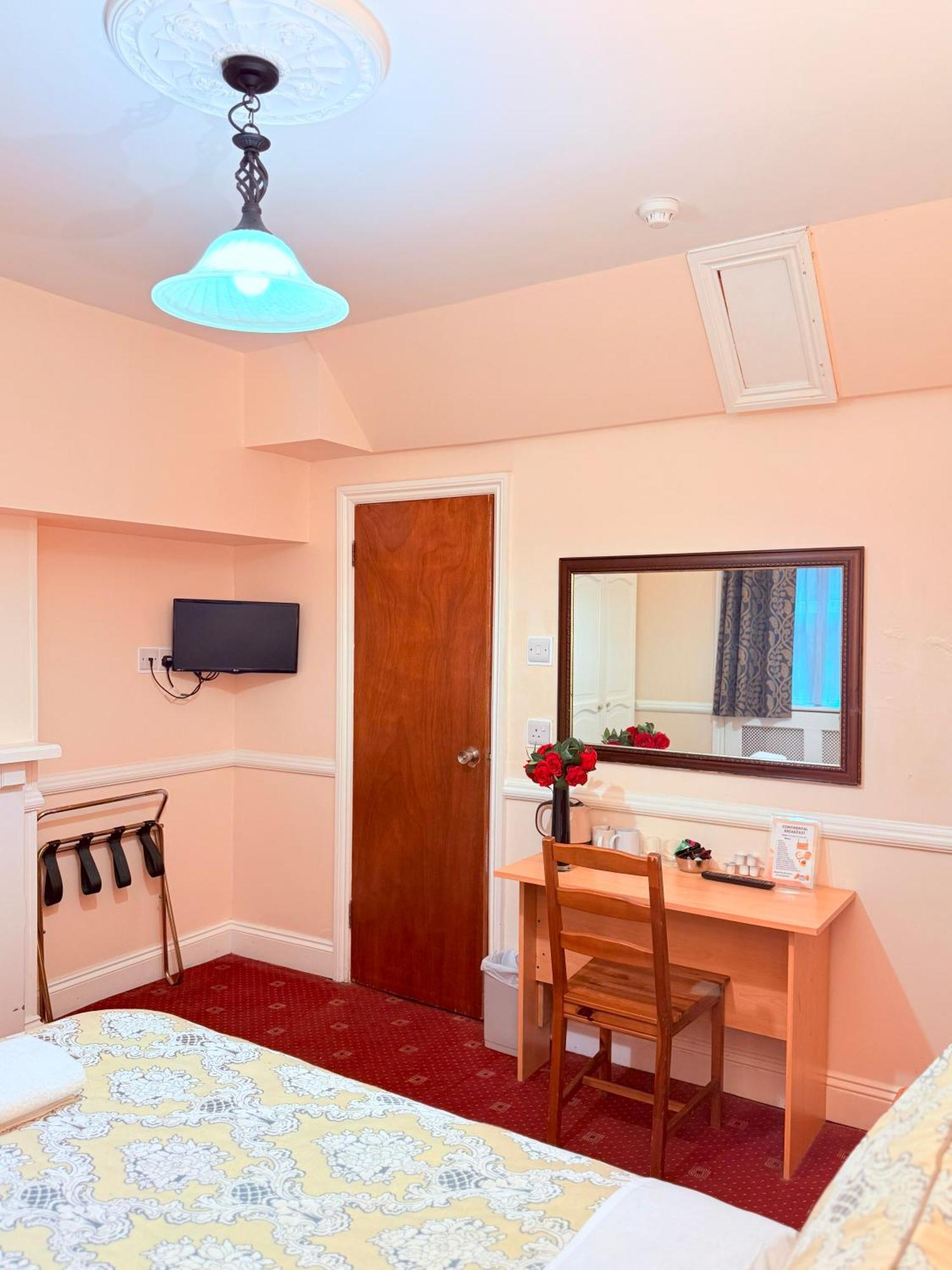 Europa House Hotel, Paddington Guest house London