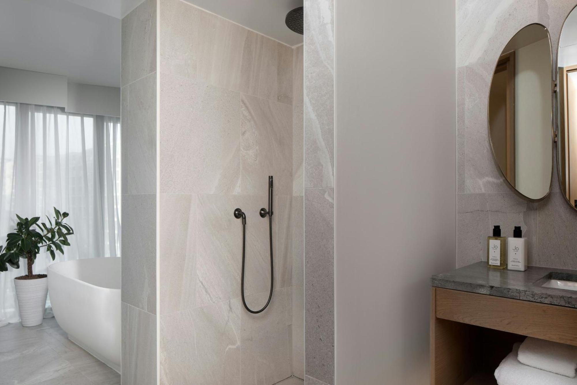 The Stratford, Autograph Collection Hotel 5*