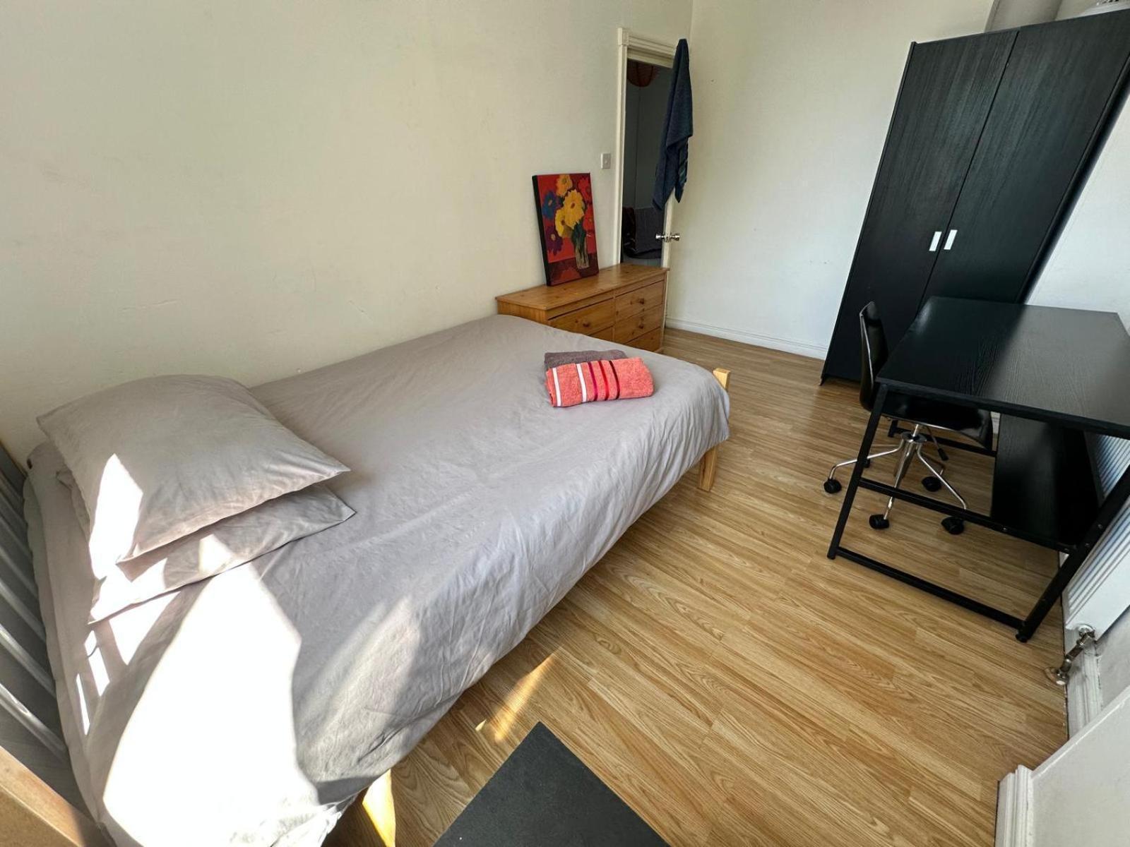 Renovu In East * London