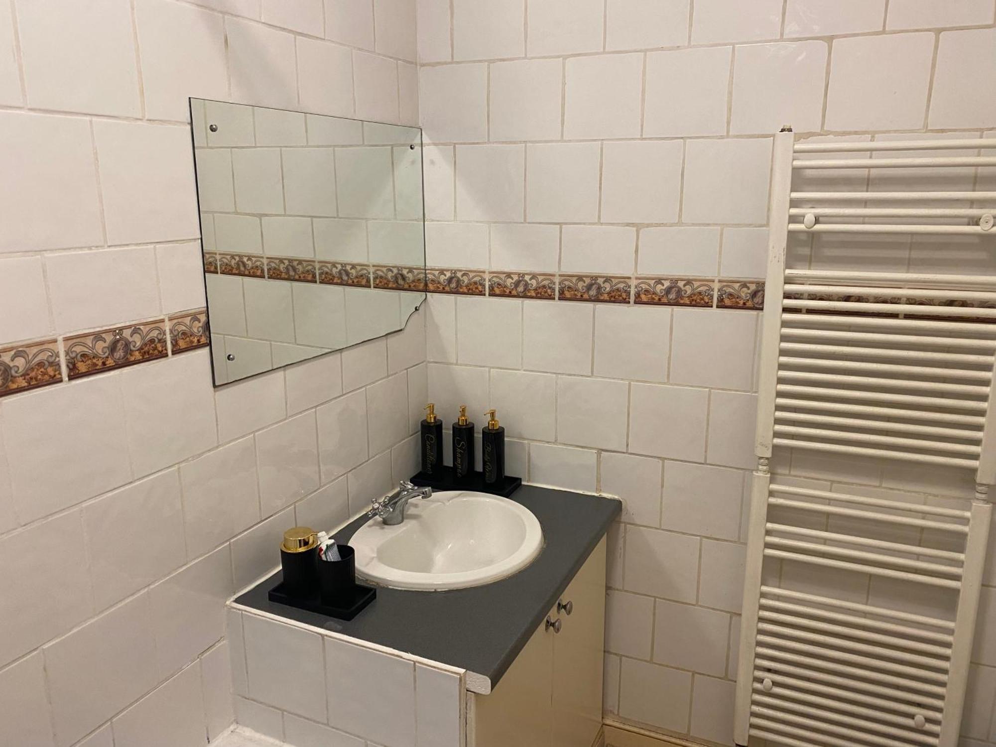 Cozy Private Near Cambridge Heath Station Privatunterkunft *
