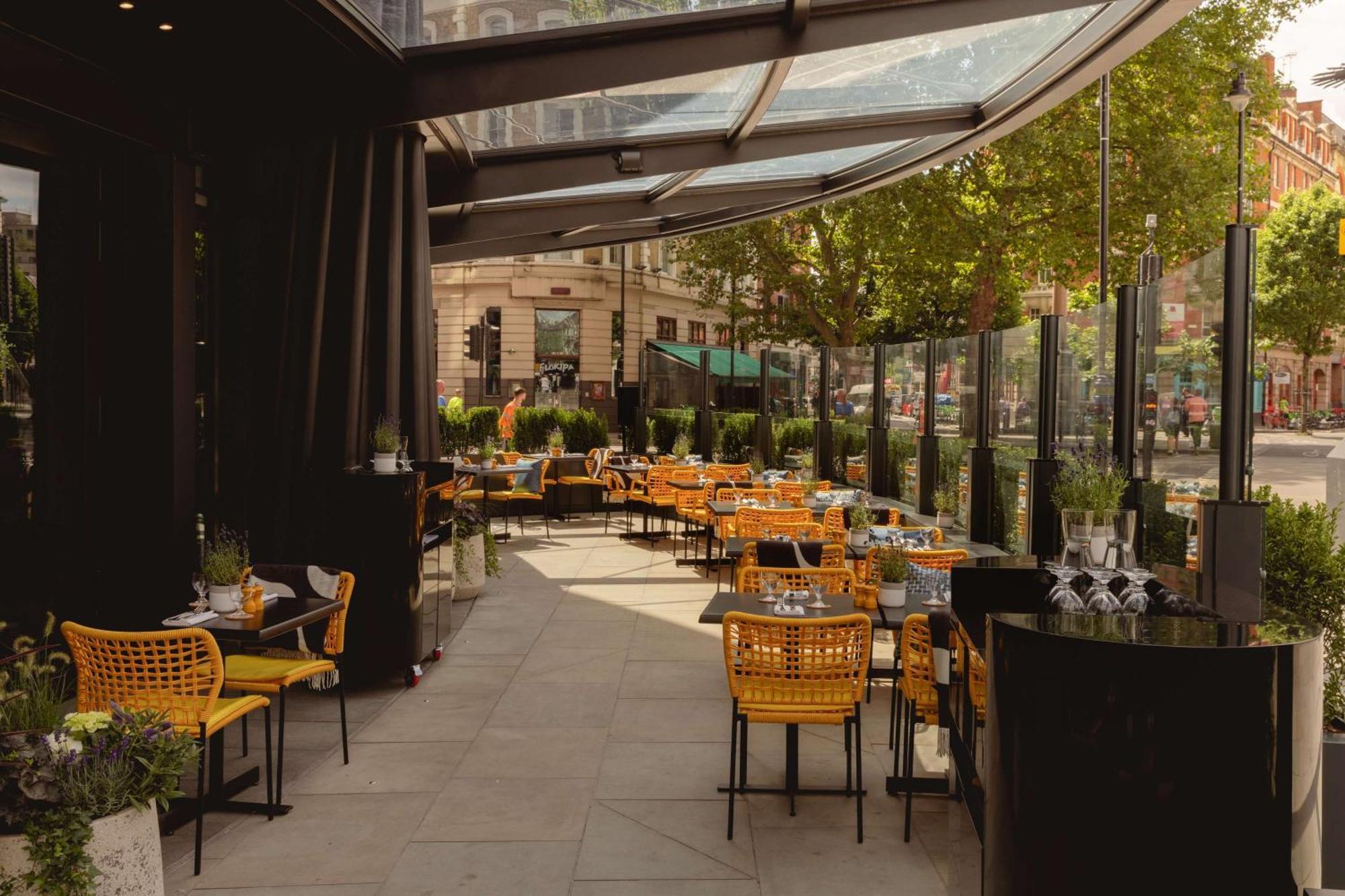 Art'otel Hoxton, Powered By Radisson 4* Londra