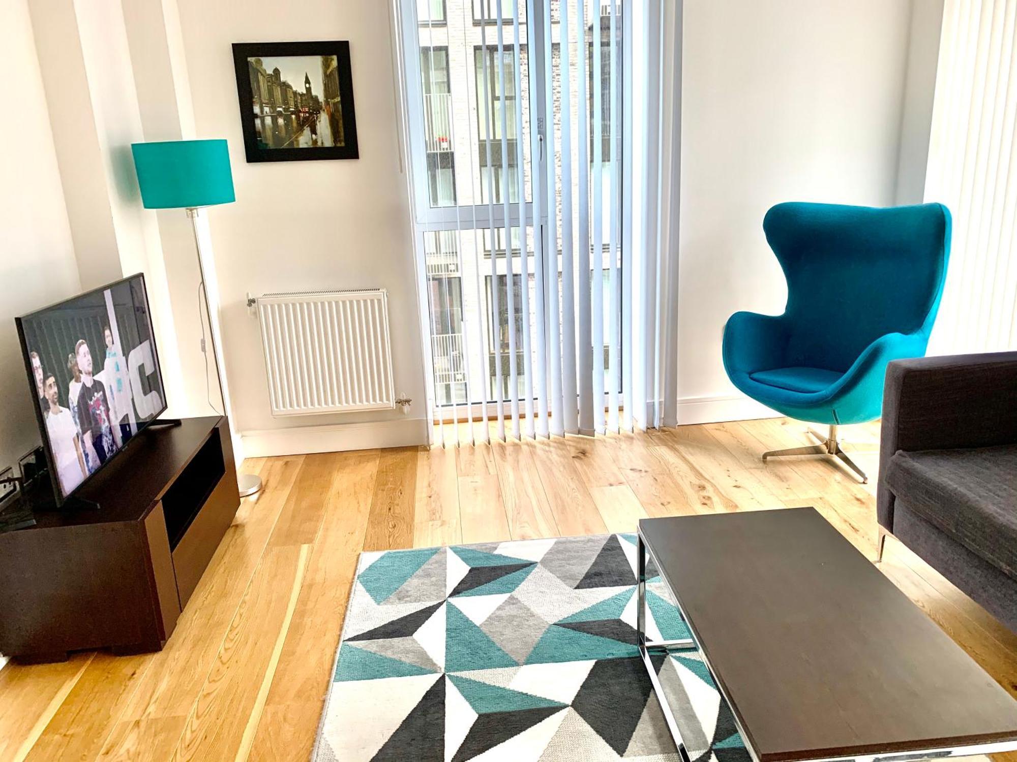 Modern Excel 2 Bedrooms 2 Bathrooms, Parking, Kitchen, Lounge, Balcony Apartment