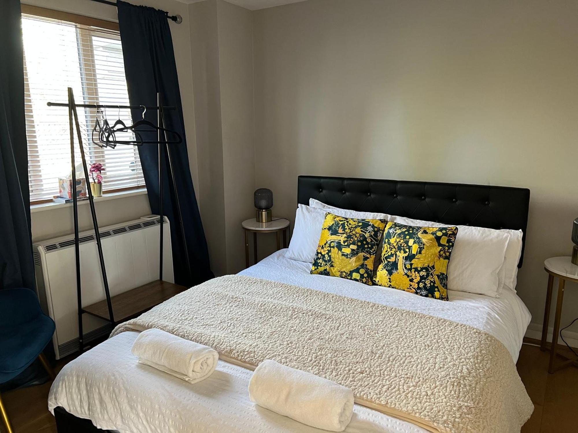 Comfortable In A Luxurious With Parking In Blackheath Privatunterkunft *