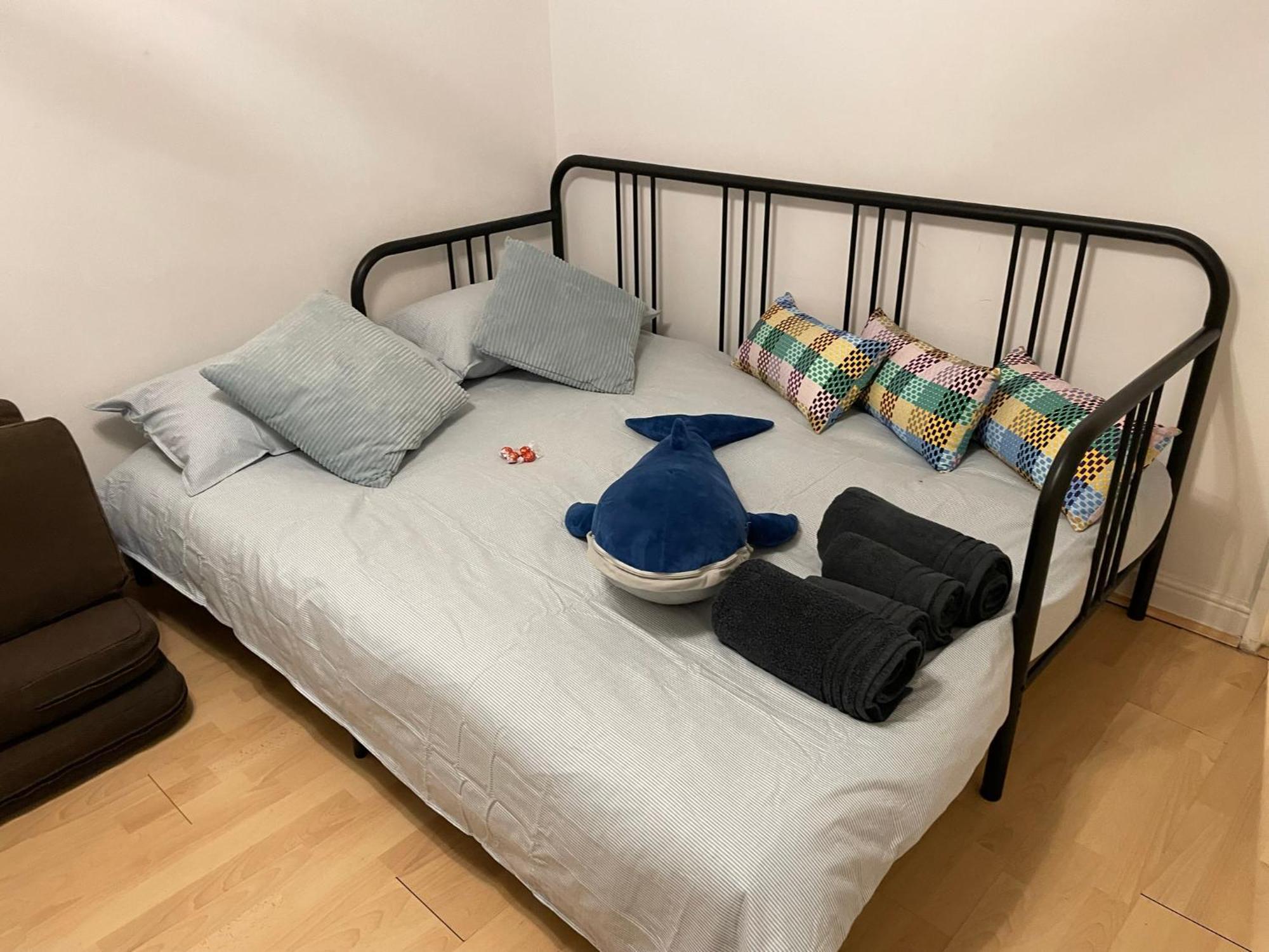 Surrey Docks Se16 Near Canada Water N Easy Access Canary Wharf