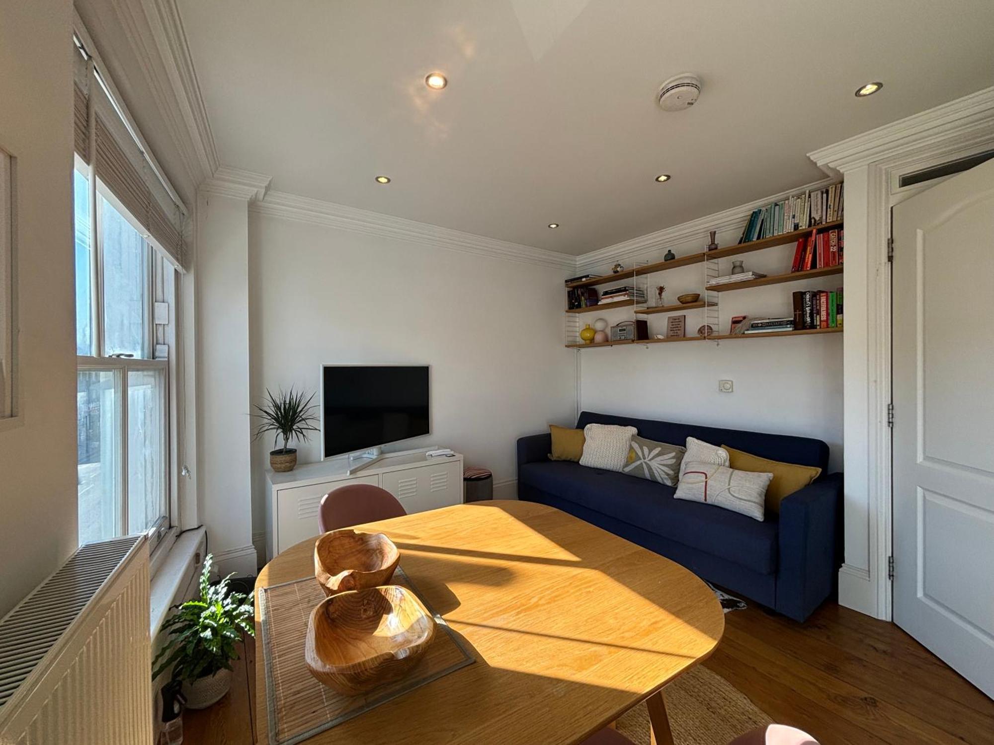 Warm And Welcoming 1bd Flat In East London