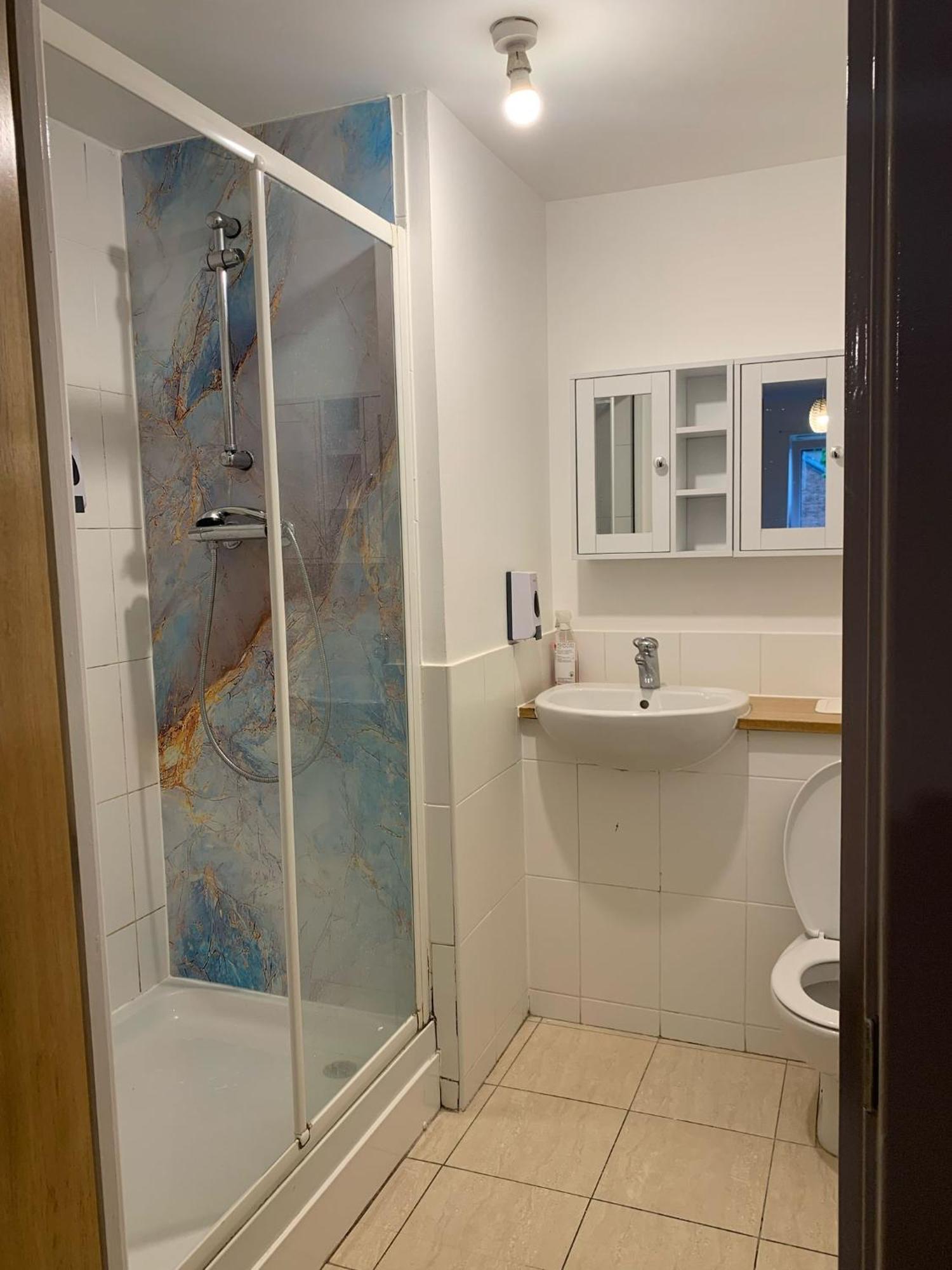 Heavenly Nest Leytonstone Service Homestay *