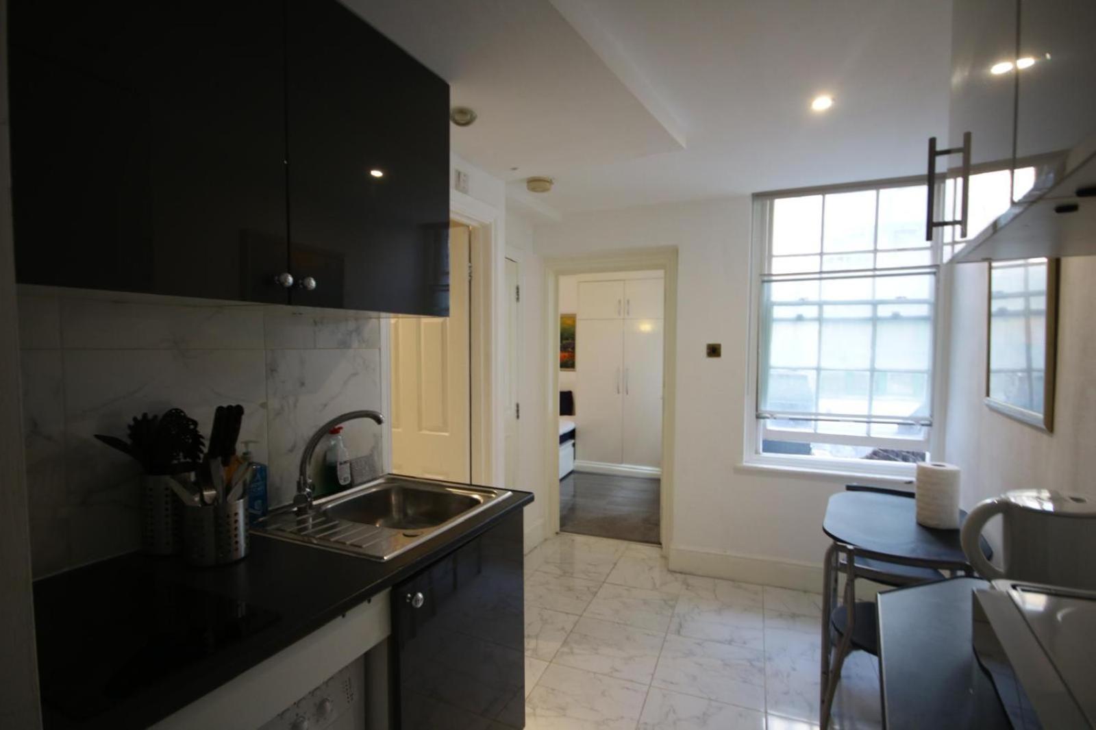 1-bed Flat By Liverpool Street London