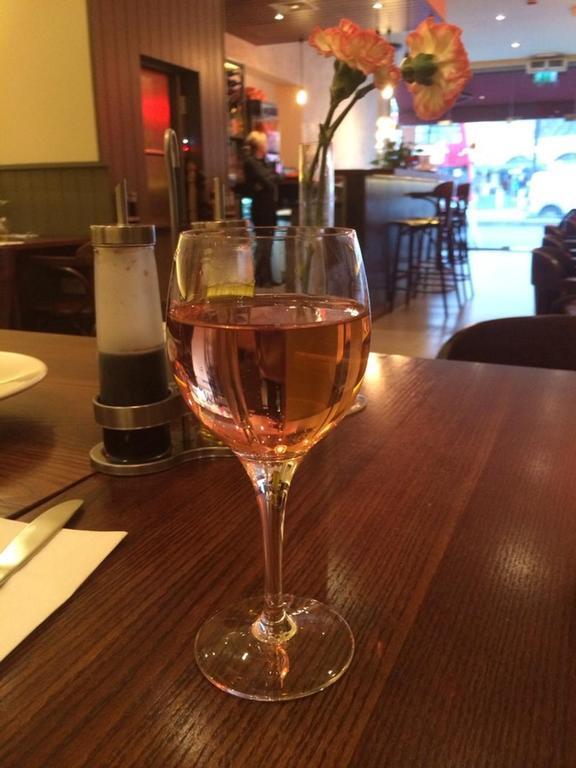 Kings Cross Hotell 3*