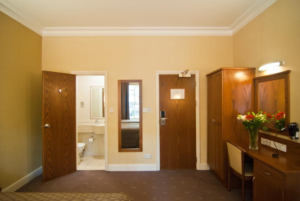 Hotell Orchard 3*
