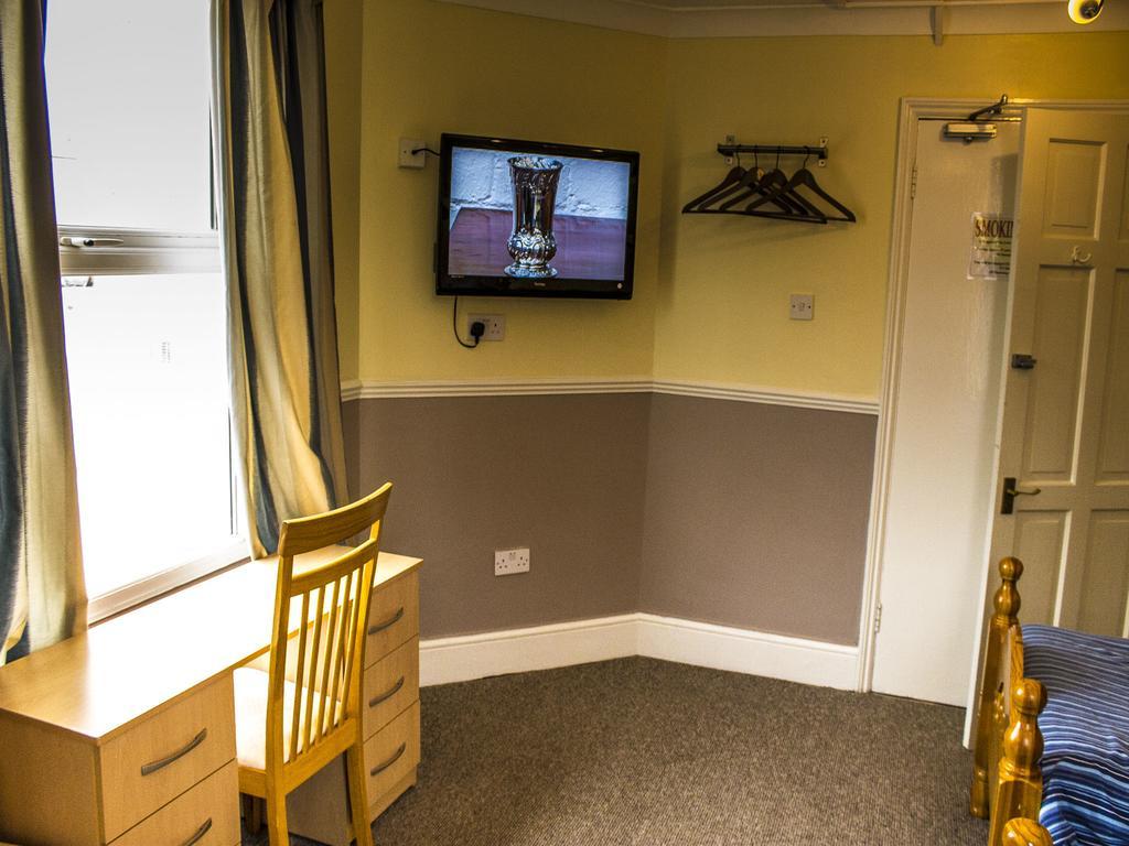 Cricklewood Hotel 2*
