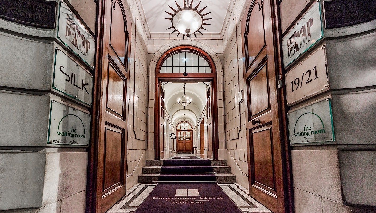 Courthouse London