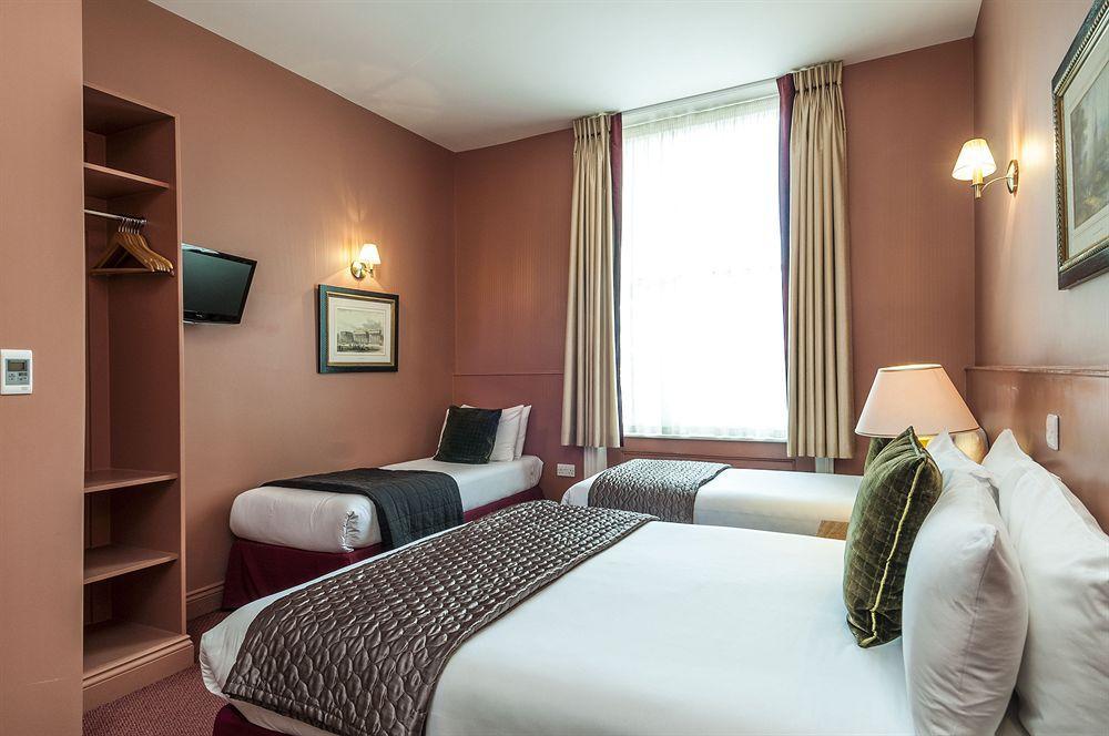 Hotel Rose Court