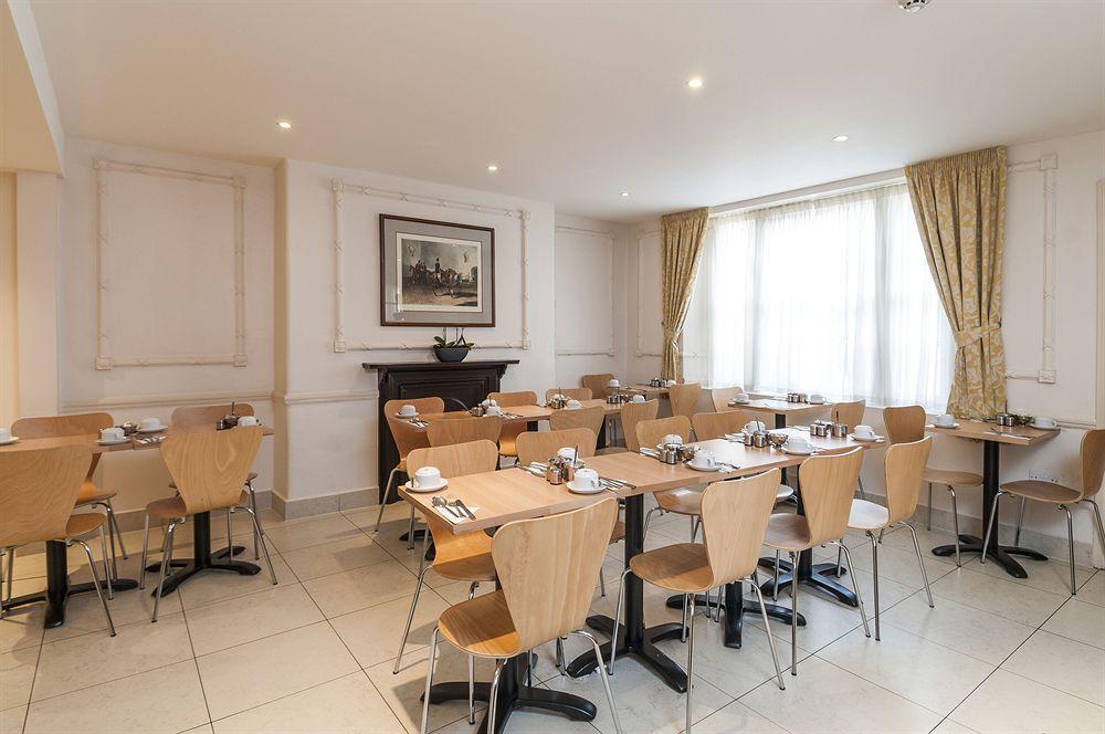 Hotel Rose Court 3*