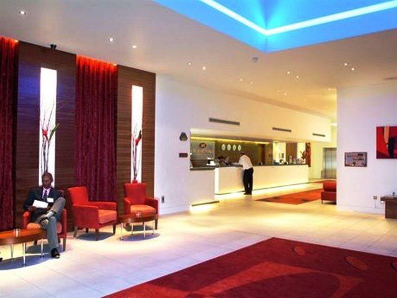 Crowne Plaza - Docklands By Ihg 4* London