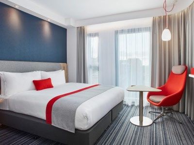 Express London-ealing, An Ihg Hotell
