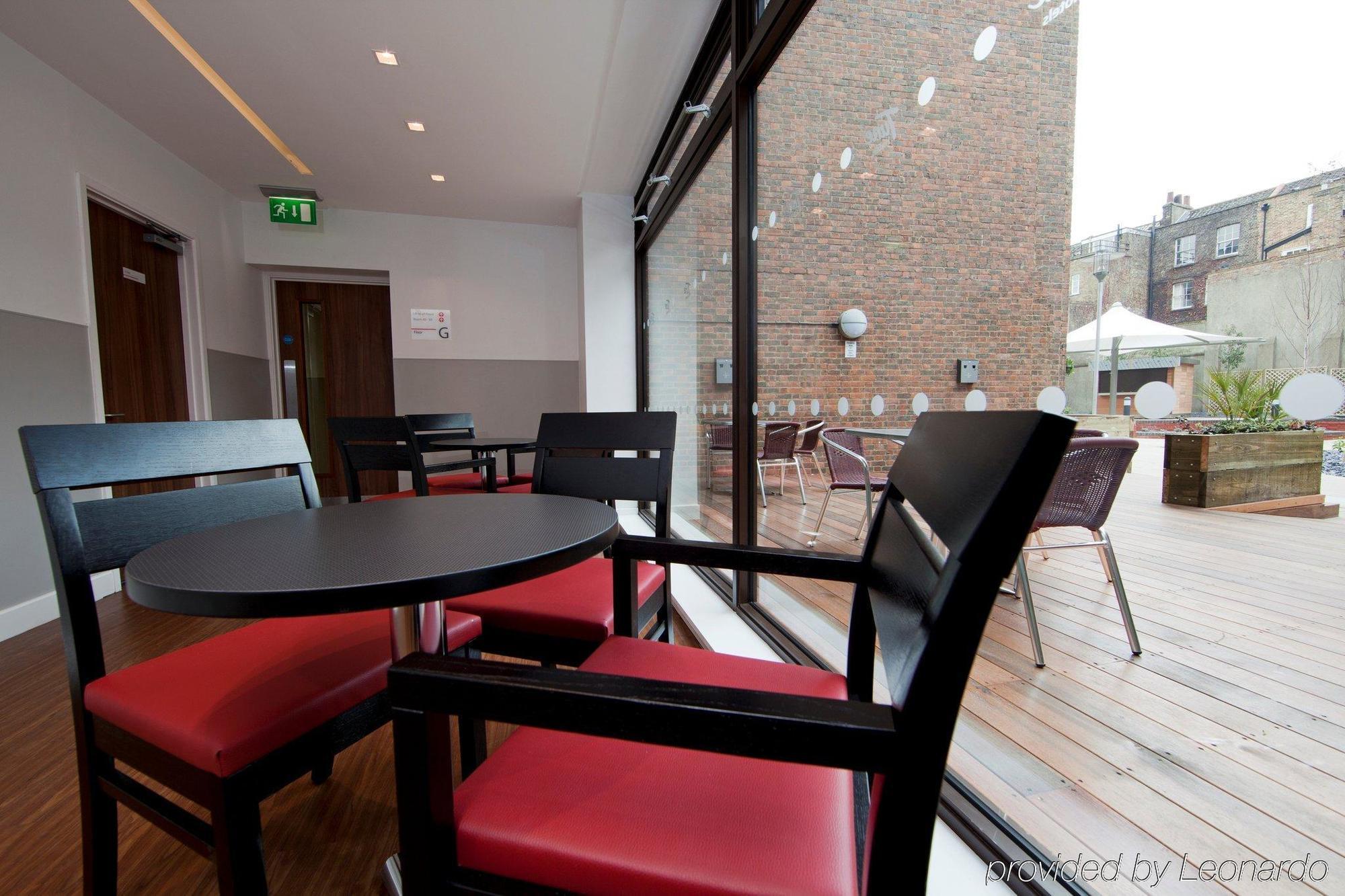 Aldgate Flats *