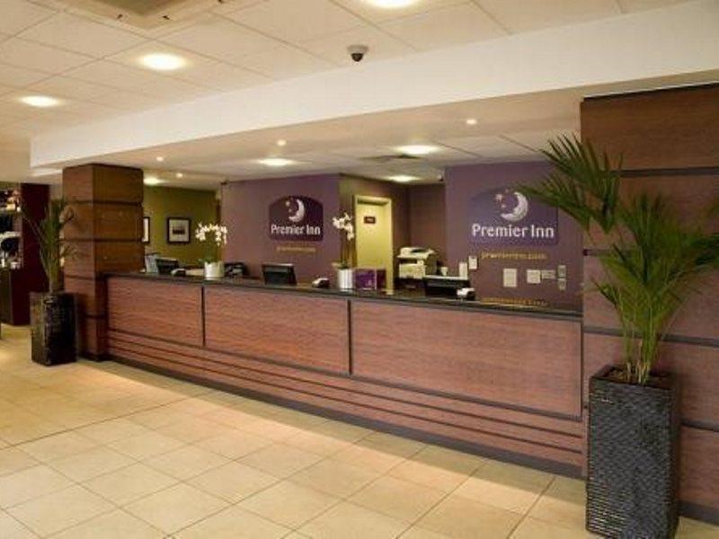 Premier - Aldgate London