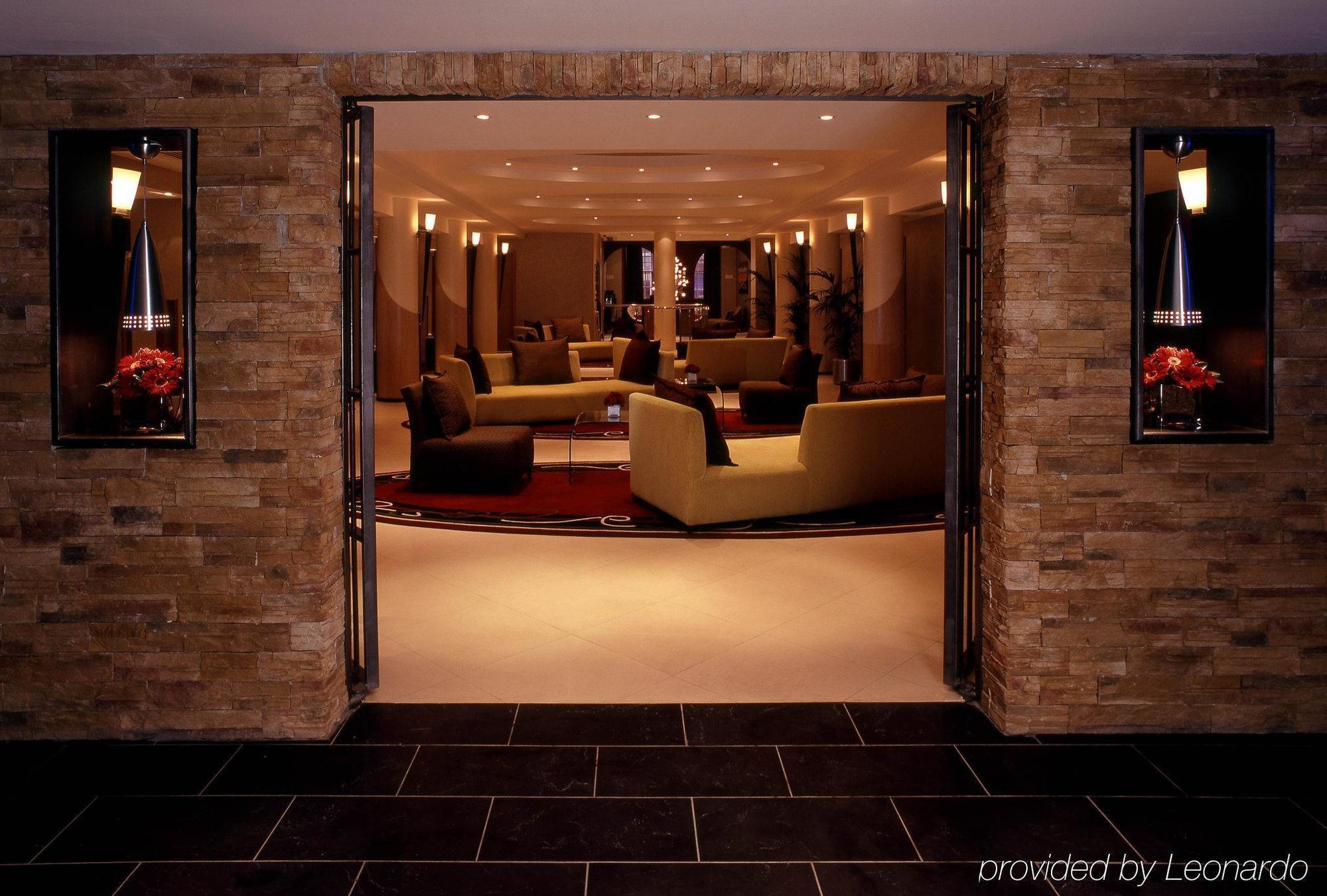 Courthouse Hotel 5*