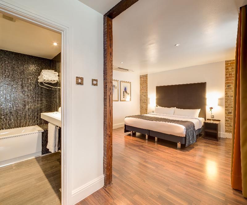 Hotell The Caesar London