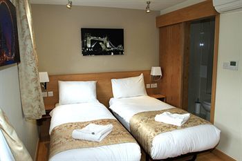 Kings Cross Hotell 3*